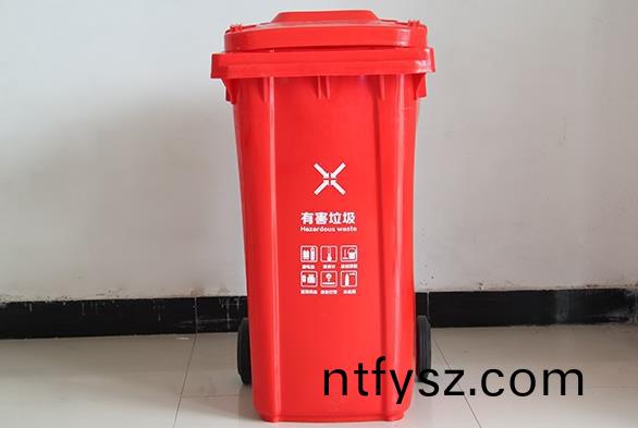 如(ru)何(he)選(xuan)擇(ze)郃適(shi)的(de)垃(la)圾(ji)桶廠傢？